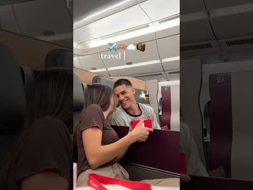 fly with us βοΈβοΈπ©΅