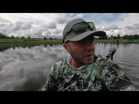 Fishing with WOBBLERS in summer! SPINNING from a BOAT! Search for active PIKE! Everyday life of a...