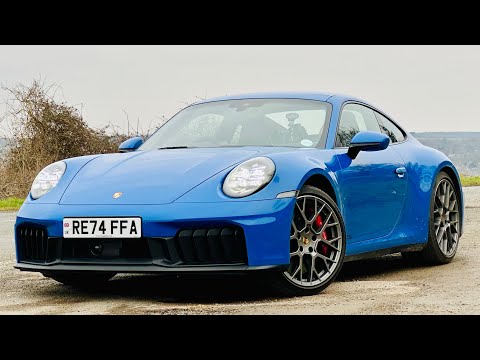 Porsche 911 GTS t-hybrid review. Is this the future? I don't think so..