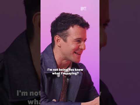 Bridgerton does do a GREAT hand yearning moment π