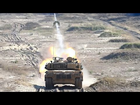 Firing the Monstrously Powerful US M1 Abrams Cannon With Extreme Precision