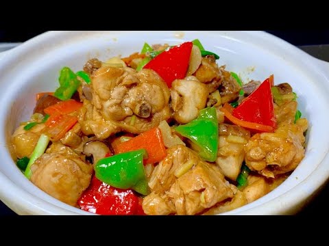 This is the correct way to stir-fry chicken with mushrooms. The meat is fresh and tender