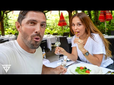 My First Day in Croatia ππ· Breakups & Burek in Zagreb, Croatia