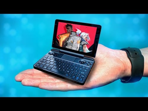 the SMALLEST gaming PC!