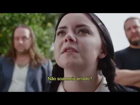 Wednesday Addams Adulta - Assédio (legendado)