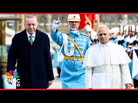 WATCH: Turkey President Erdoğan Welcomes Pope Leo XIV to the Presidential Palace in Ankara | N18G