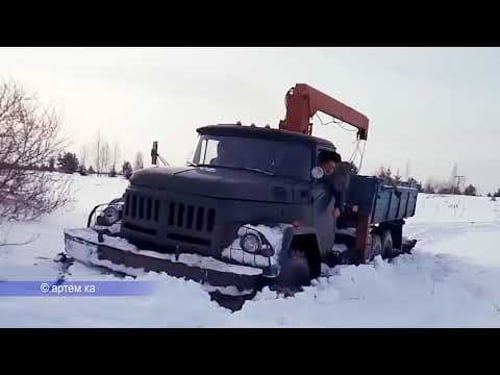 Лесовозы УРАЛ 4320, КРаЗ 255, ЗИЛ 131 по грязи и бездорожью! Truck in mud