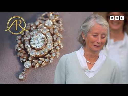 'Superb' Diamond Brooch And Opal Jewellery Worth Five Figures | BBC Antiques Roadshow UK