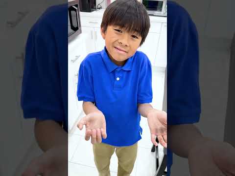 Andrea & Ben Stop the Germs with Handwashing Adventure!