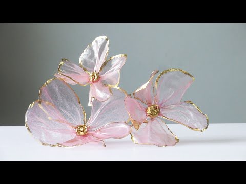 Airy Rice Paper Flowers/Air cake decor