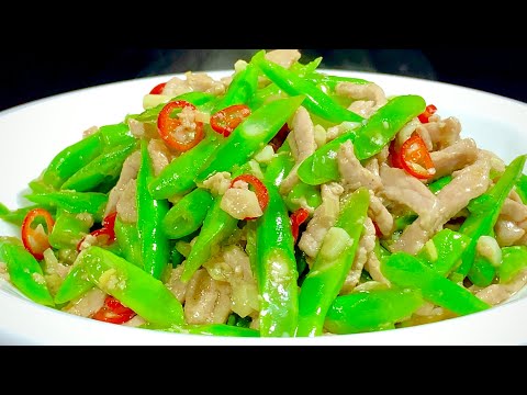 When stir-frying shredded pork with green beans, remember not to stir-fry them directly