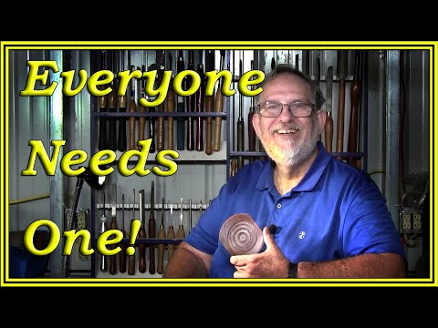 Woodturning project that everyone needs #woodturning #woodworking #woodturningforbeginner #soapdish