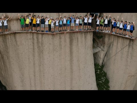 20 Most Dangerous Tourist Attractions in the World