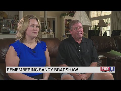 Husband and daughter remember Sandy Bradshaw, flight attendant killed on United Flight 93, ahead of