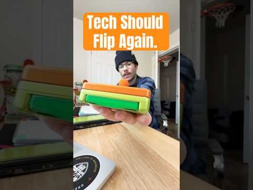 The clamshell design is goated. #retrotech #gameboy #3ds #flipphone #techtok