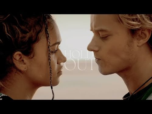 jj and kiara | hold out {outer banks s3}