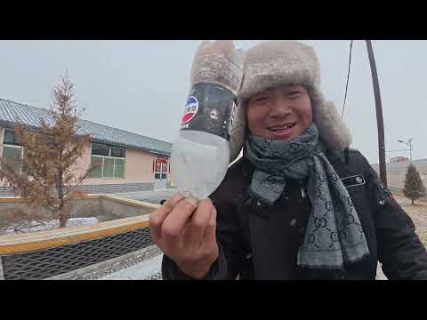 河南90后小伙一个人,一辆自行车,勇闯新疆 #骑行新疆 #长途骑行 #骑行vlog #我的日常vlog #一个人旅行