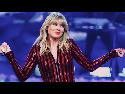 Taylor Swift Forgetting Her Own Lyrics