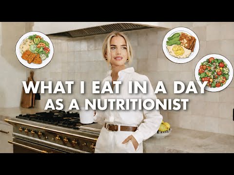 WHAT I EAT IN A DAY AS A NUTRITIONIST