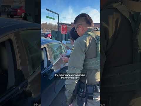 ICE agents in Minneapolis are questioning U.S. citizens