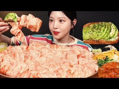 Salmon Roe Mayo & Avocado Sandwich Mukbang | ASMR Eating