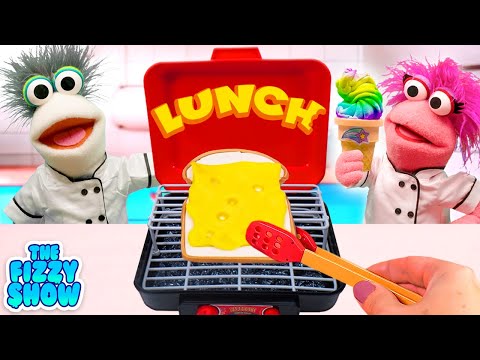 Fizzy & Phoebe’s Pretend Cooking Play-Doh Grill Party | The Fizzy Show Videos