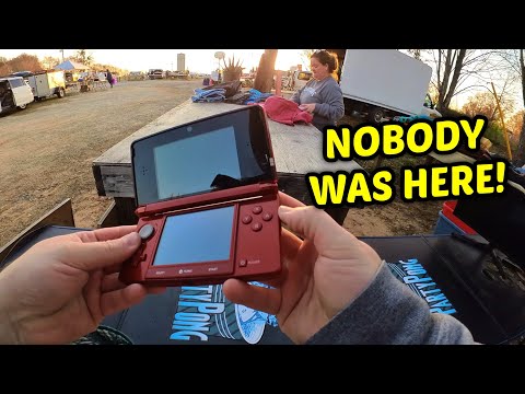 It Pays To Be Early At The Flea Market!