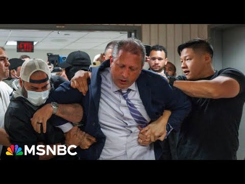 NYC Comptroller cuffed by ICE agents