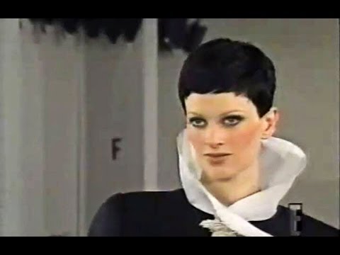 Kristen McMenamy - Interview (Model TV)